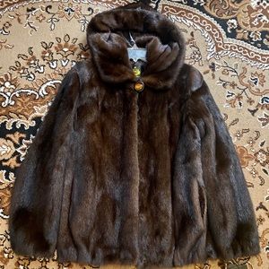 Luxury Mink Bomber Jacket 100% Real Fur/Mink
Mongier Fur
Made in Turkey